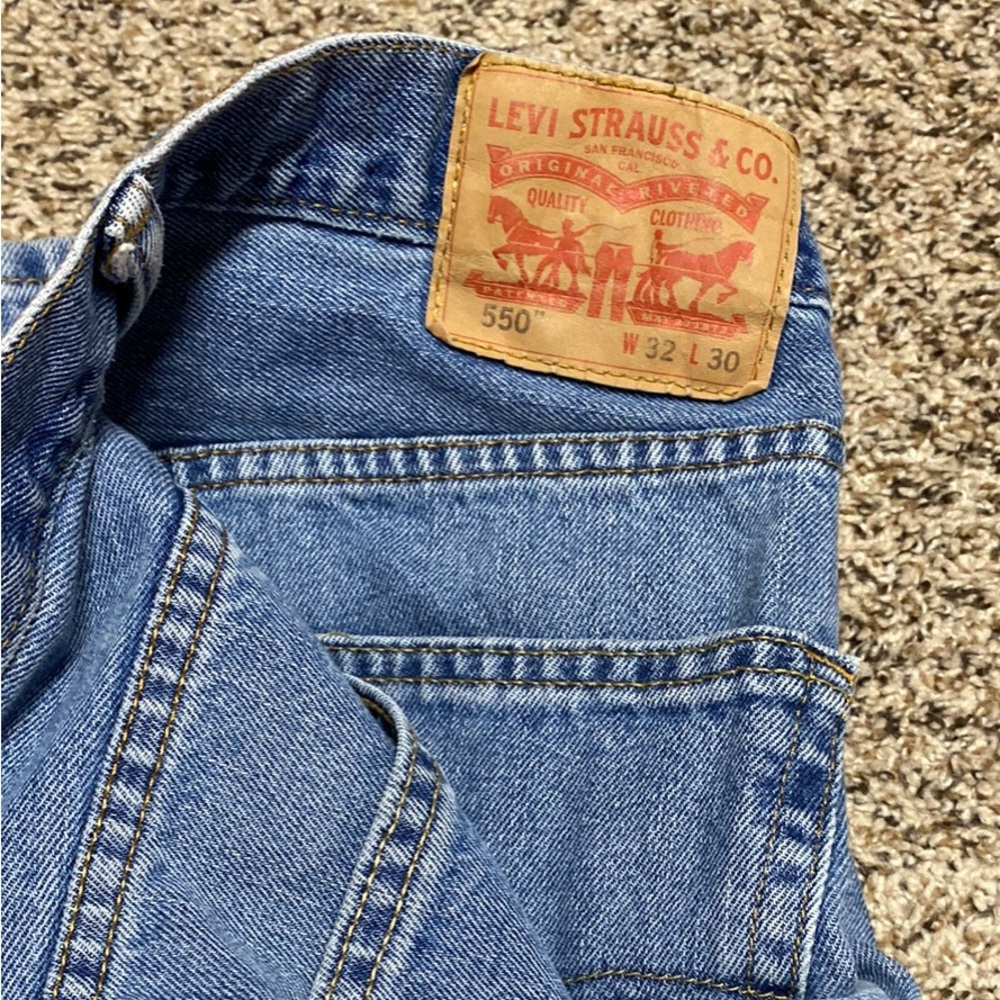 Levi’s Jeans - Picture 2 of 5